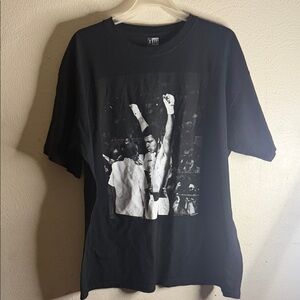Muhammad Ali vintage Classic Black Graphic Tee with Iconic Print